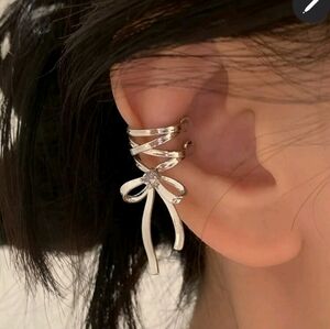 ✨3 FOR $28✨🆕️SILVER-TONE CORSET STYLE LACE UP BOW EAR CUFFS - SET OF 2